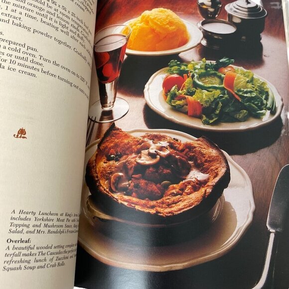 Favorite meals from Williamsburg Cookbook Vintage Book Softcover Recipes - Picture 8 of 16